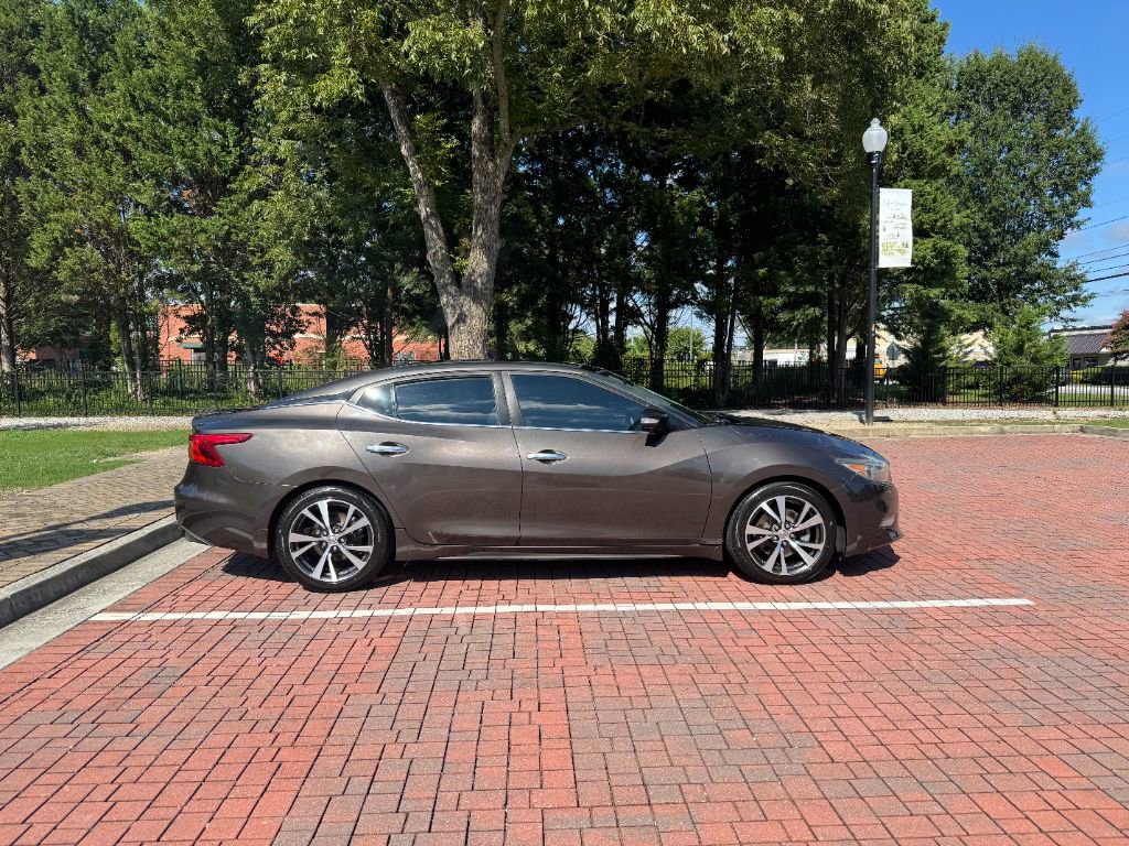 Used 2016 Nissan Maxima Platinum image 5