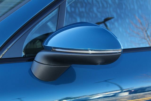 Certified 2025 Porsche Cayenne Coupe image 14