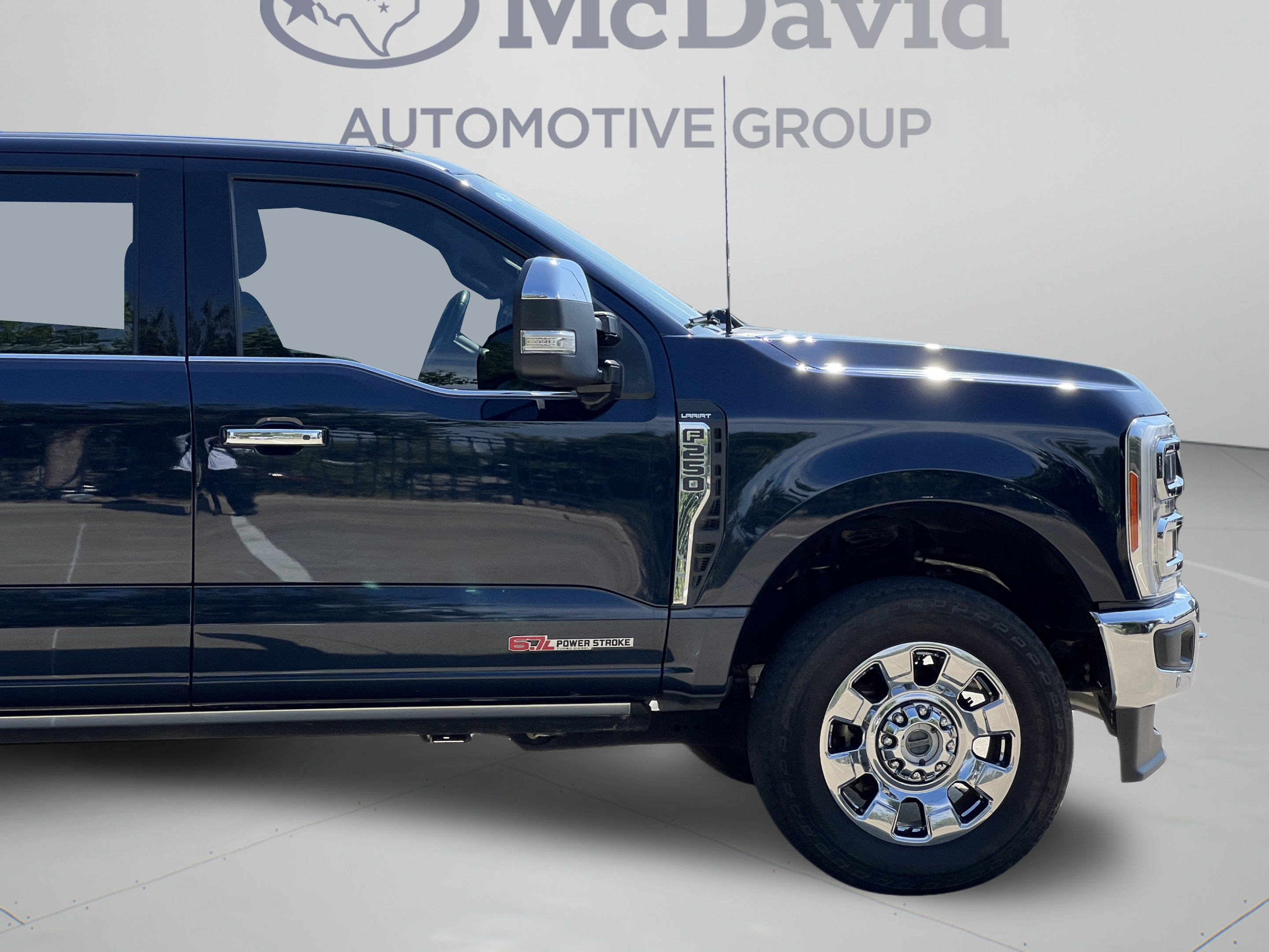 Used 2023 Ford F250 Lariat w/ Lariat Ultimate Package AWD/4WD image 27