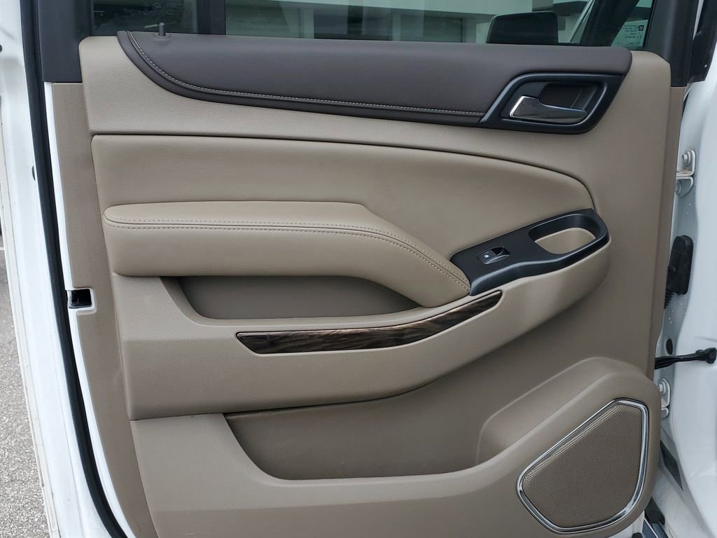 Used 2019 GMC Yukon XL SLT image 13