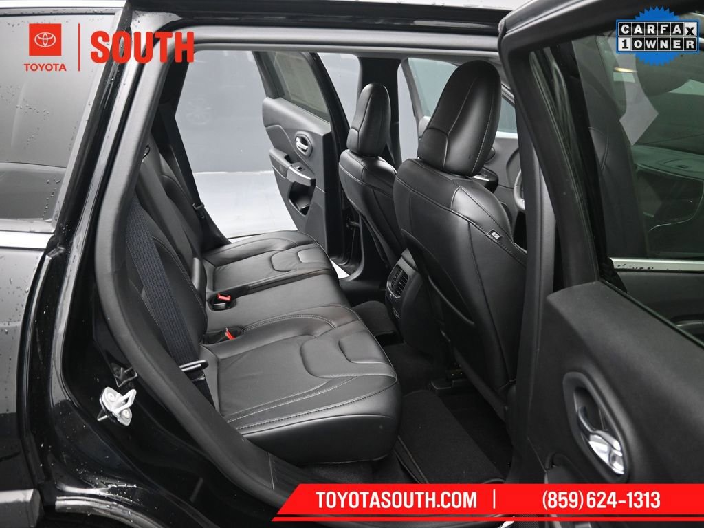 Used 2022 Jeep Cherokee Latitude Lux image 30