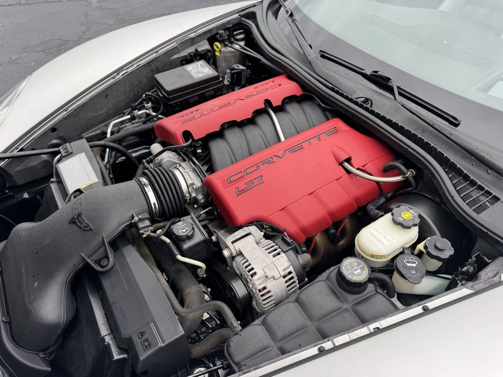 Used 2006 Chevrolet Corvette Z06 w/ Preferred Equipment Group image 27