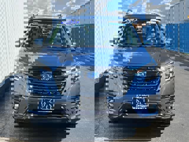 Used 2023 Subaru Forester Premium w/ Popular Package #2 image 2