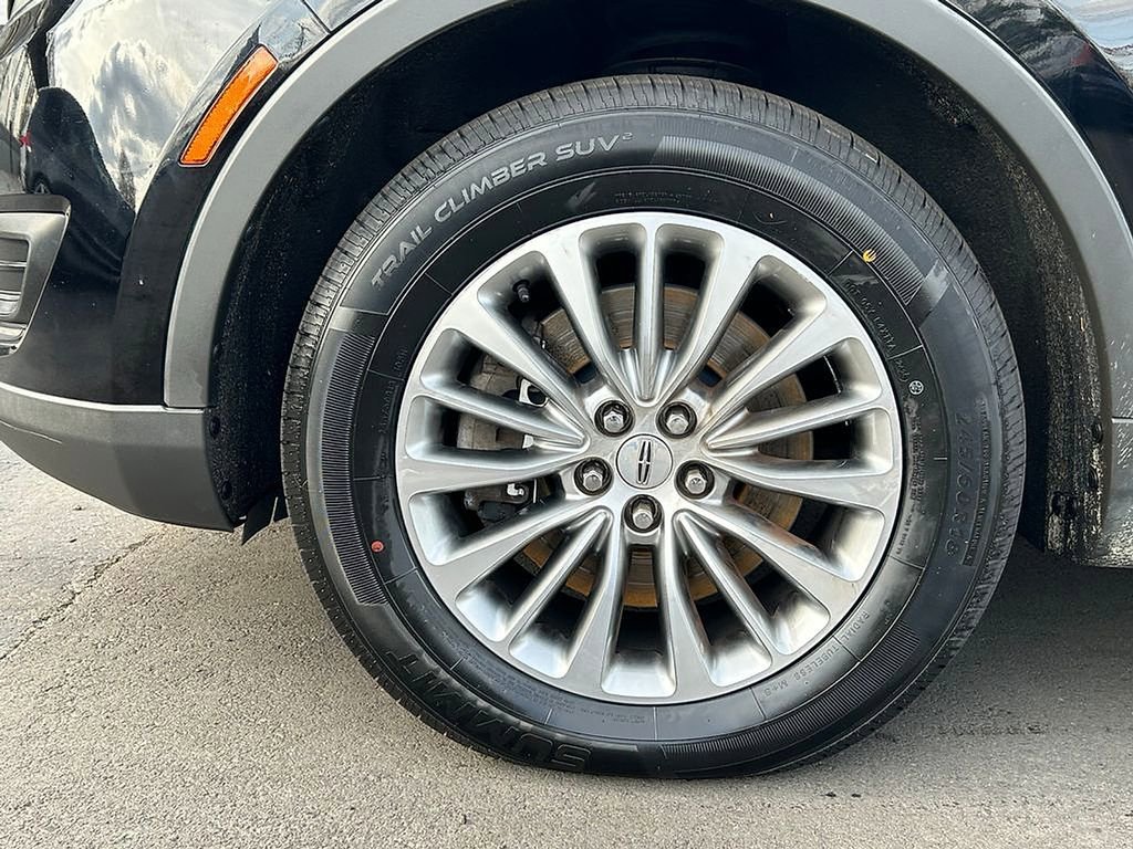 Used 2017 Lincoln MKX Select w/ Select Plus Package AWD/4WD image 10