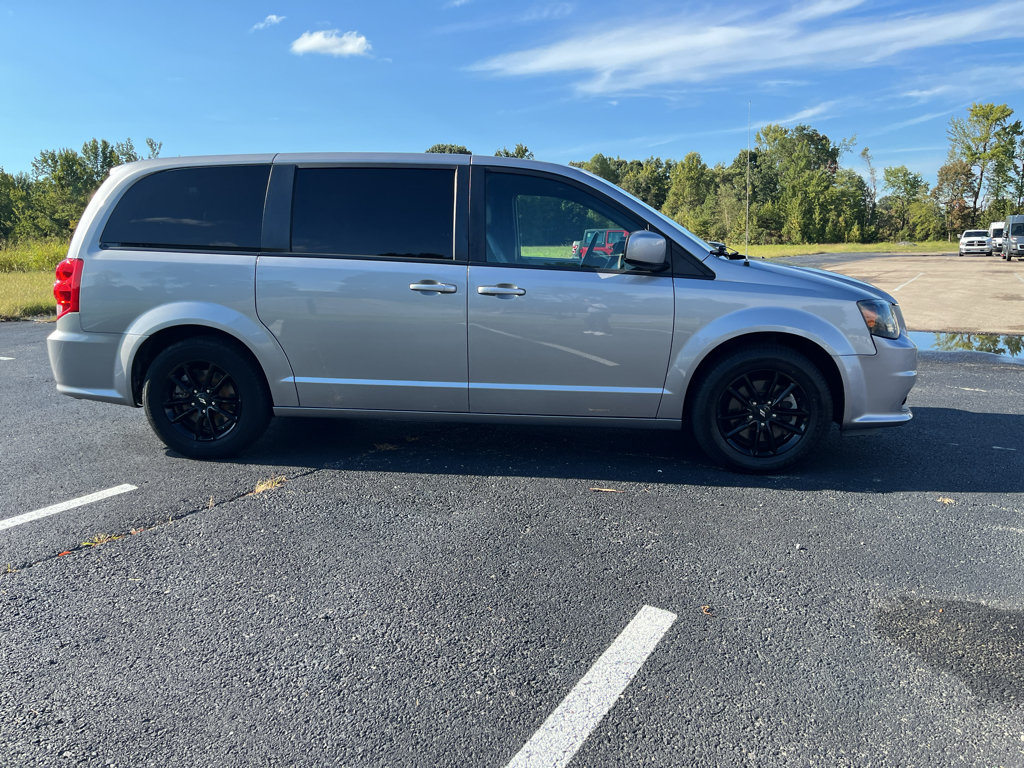 Used 2020 Dodge Grand Caravan GT FWD image 4