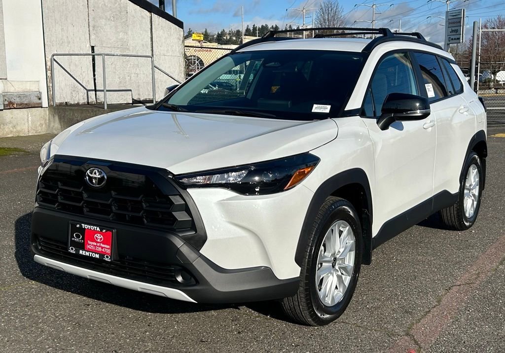New 2026 Toyota Corolla Cross LE