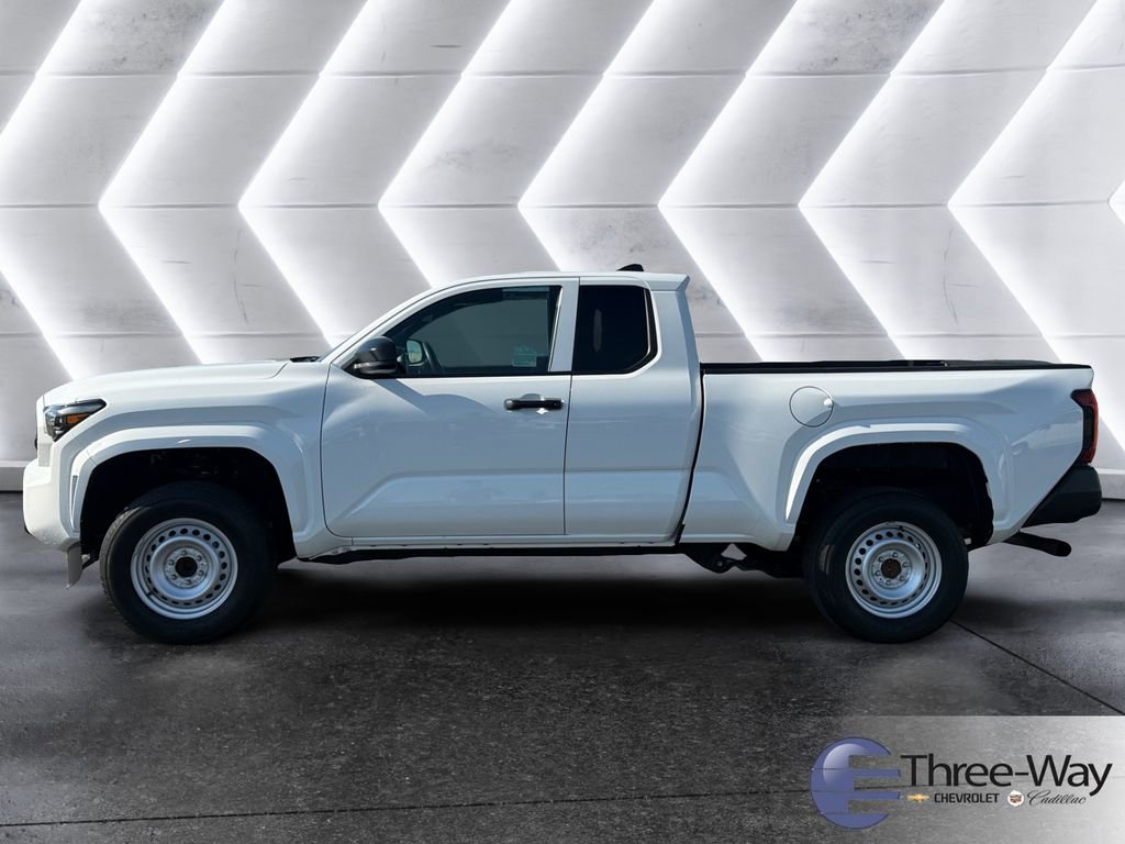 Used 2024 Toyota Tacoma SR image 2