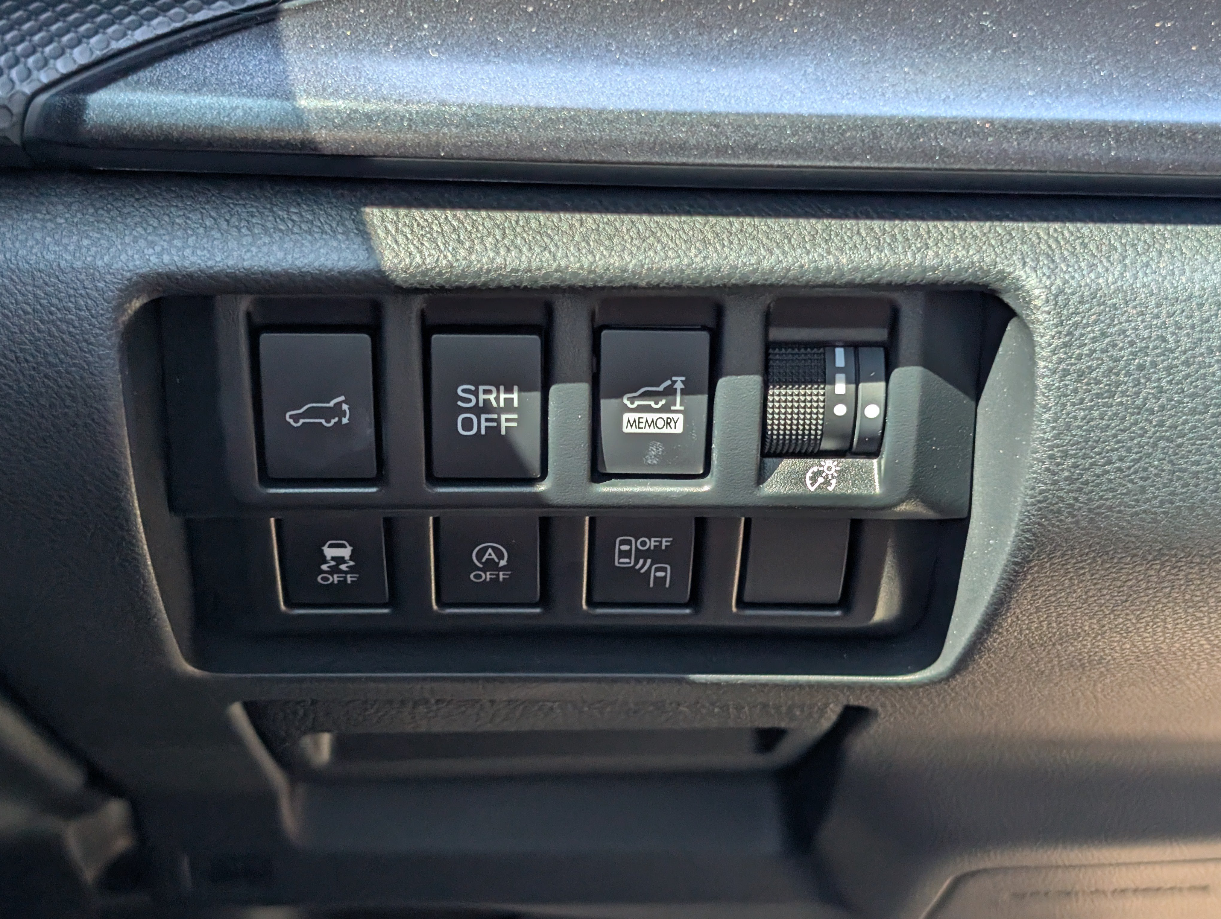 Used 2025 Subaru Forester Wilderness w/ Convenience Package AWD/4WD image 19