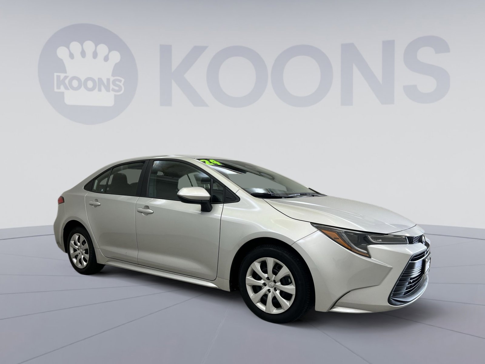 Used 2024 Toyota Corolla LE image 7