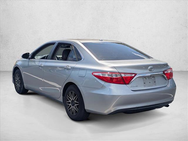 Used 2017 Toyota Camry LE image 7