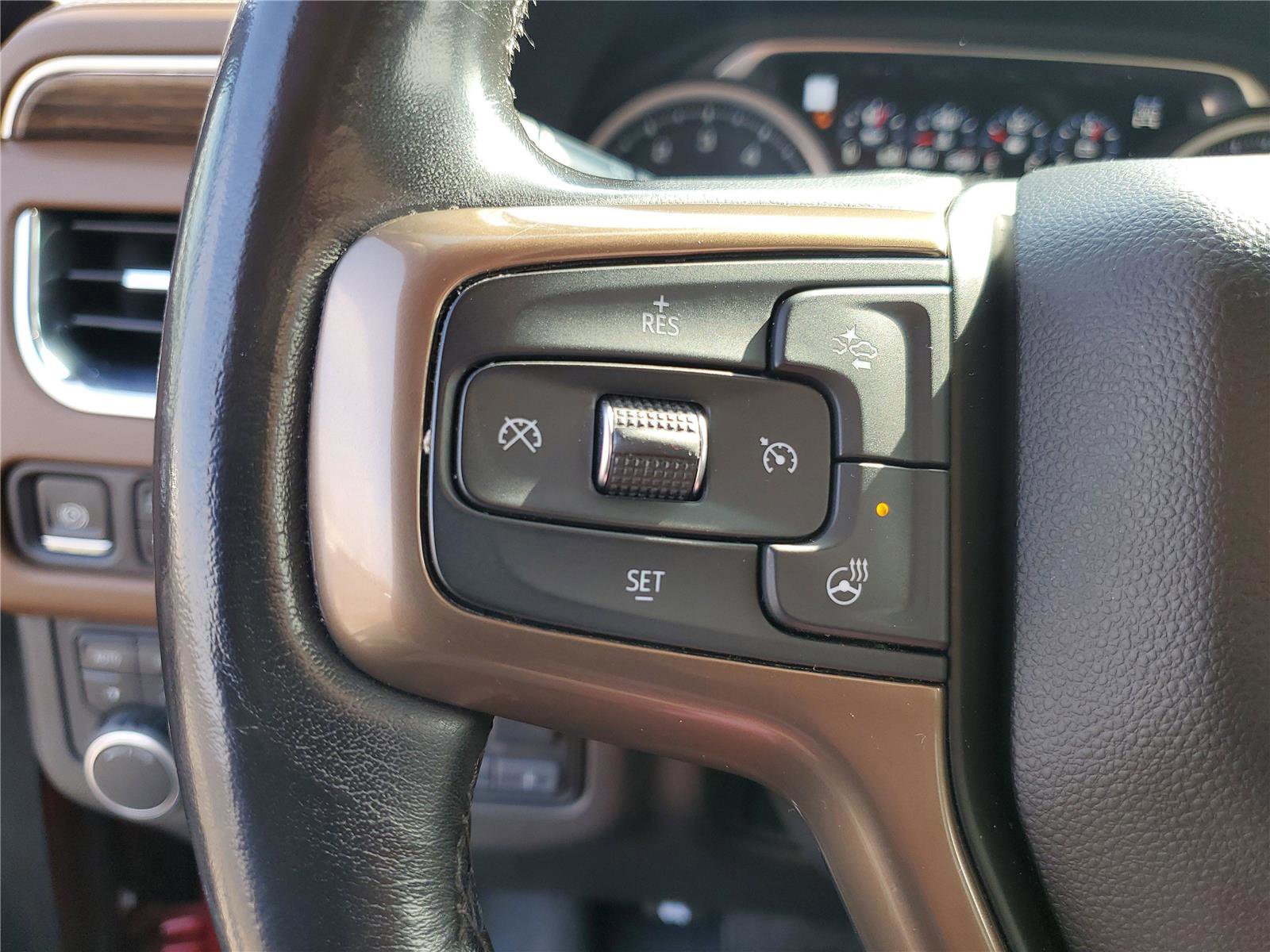 Used 2021 Chevrolet Tahoe High Country w/ Premium Package image 26