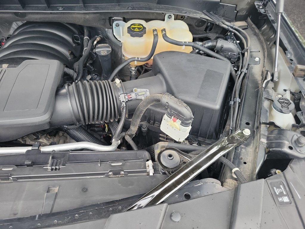 Used 2024 Chevrolet Suburban Premier AWD/4WD image 41