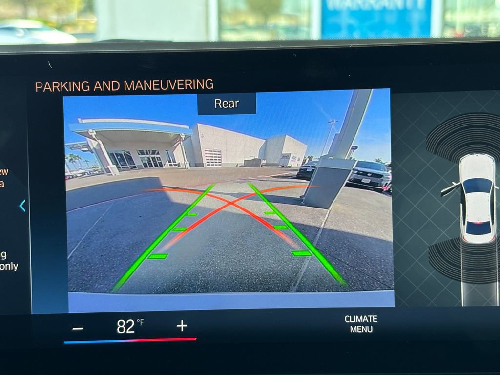 Used 2023 BMW 330i Sedan w/ Convenience Package image 36