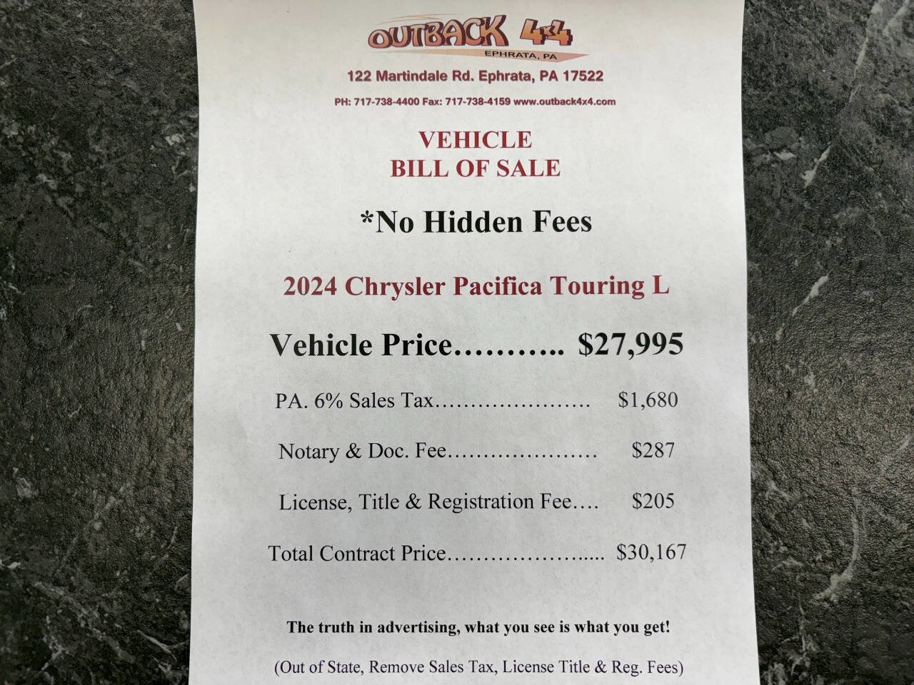 Used 2024 Chrysler Pacifica Touring-L image 2