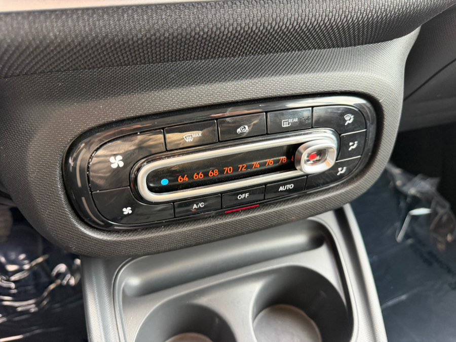 Used 2017 smart fortwo electric drive image 27