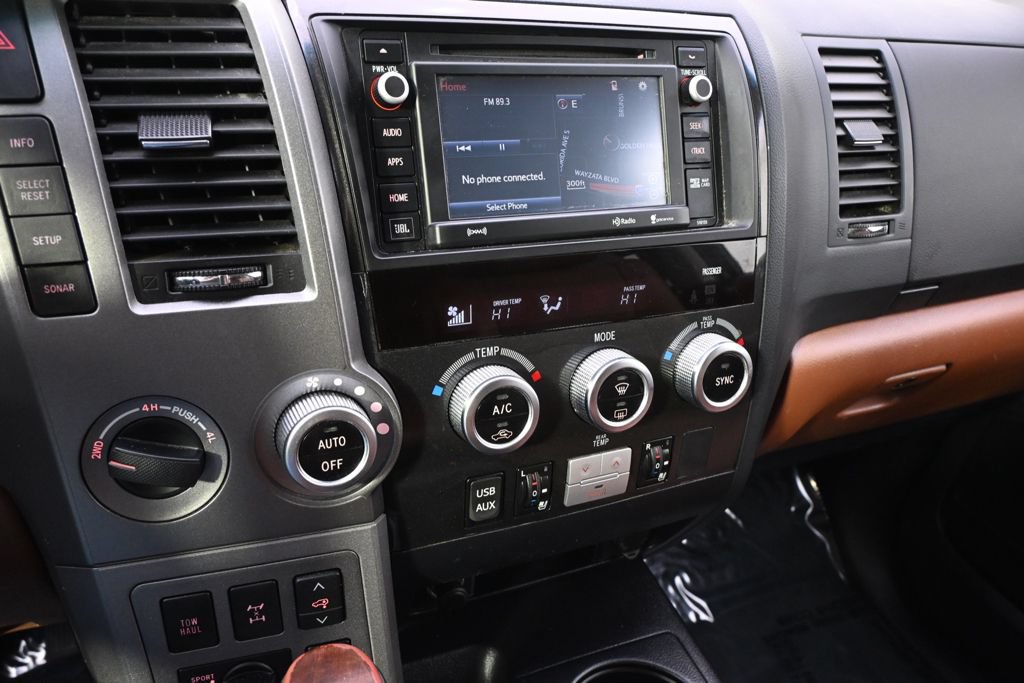 Used 2017 Toyota Sequoia Platinum AWD/4WD image 27