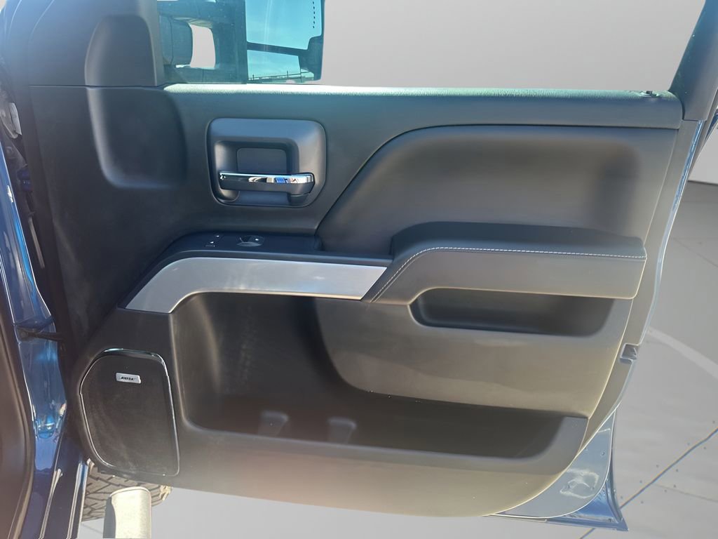 Used 2018 Chevrolet Silverado 2500 LTZ w/ Duramax Plus Package image 13
