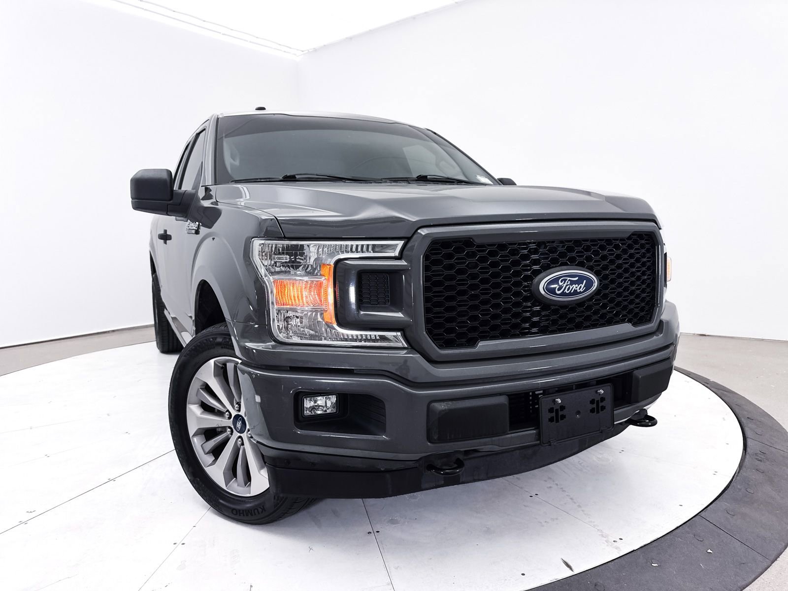 Used 2018 Ford F150 XL w/ Equipment Group 101A Mid AWD/4WD image 6