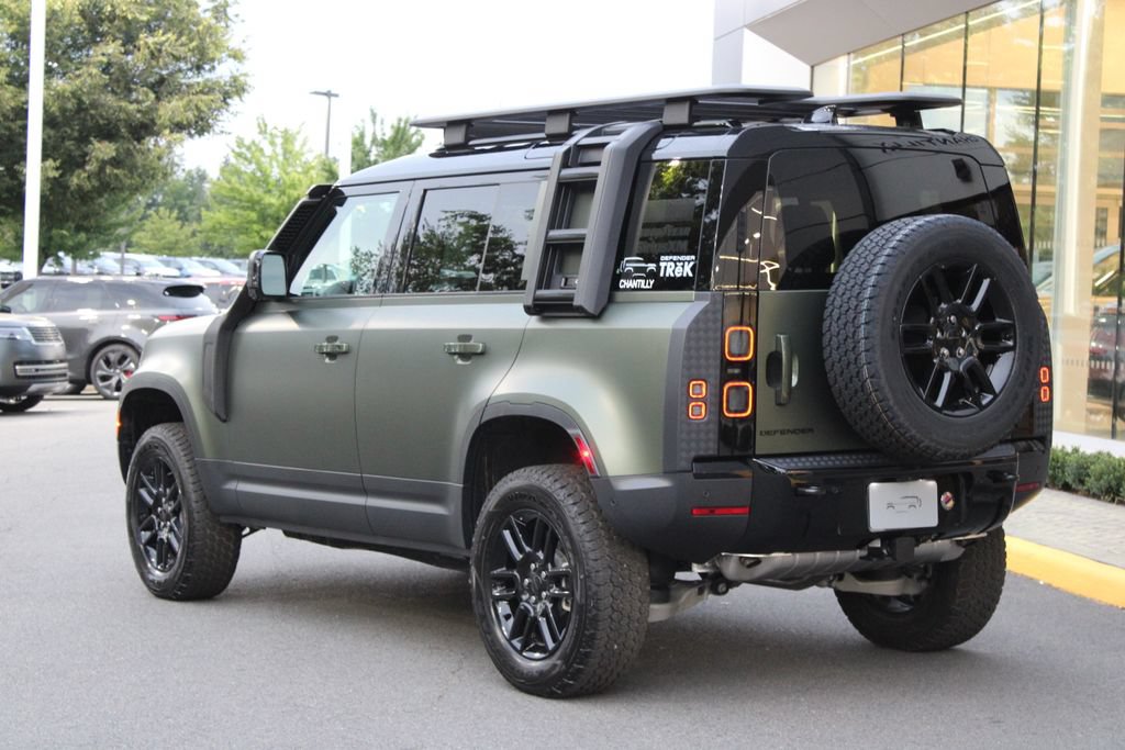 New 2026 Land Rover Defender 110 S AWD/4WD image 5