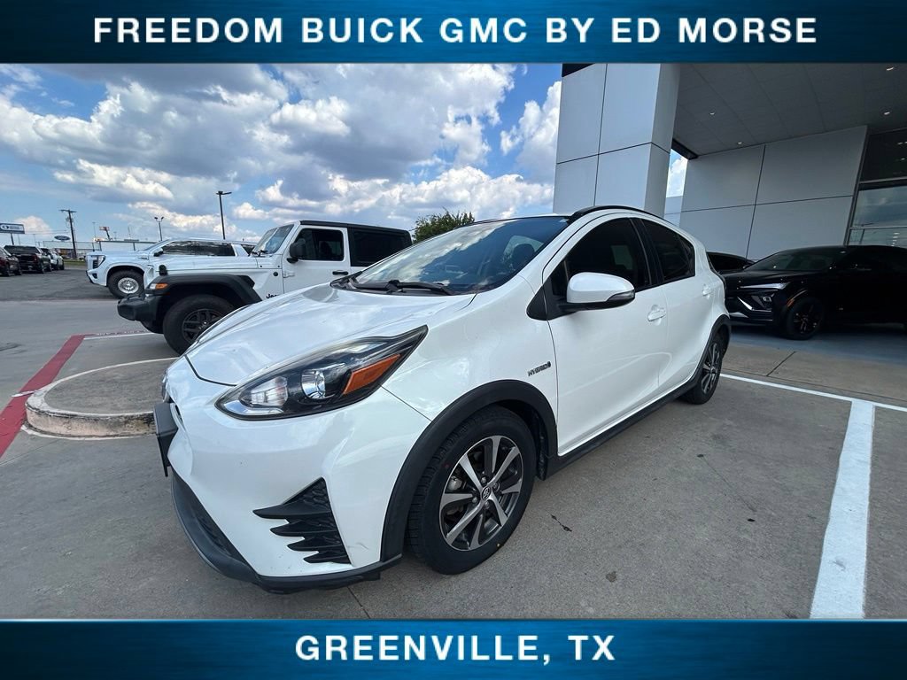 Used 2018 Toyota Prius C Two FWD image 1