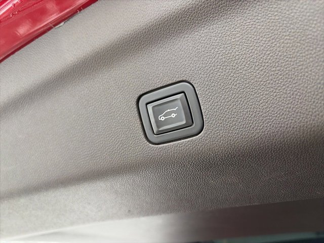 Used 2021 Chevrolet Suburban LT w/ LT Signature Package image 11