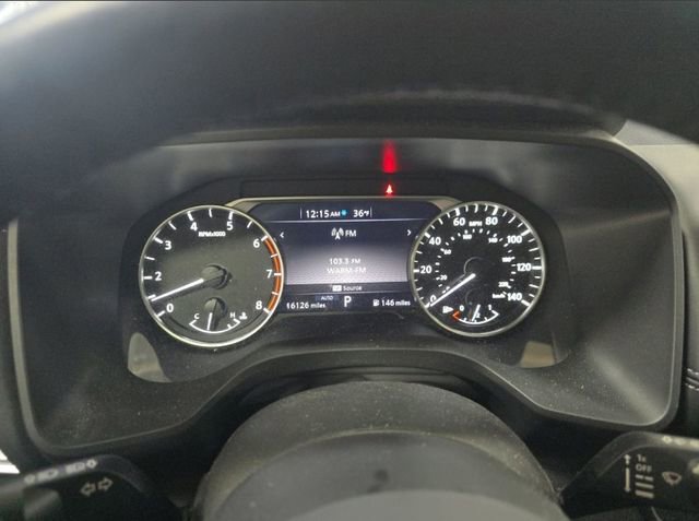 Used 2024 Nissan Rogue SV w/ SV Premium Package image 5