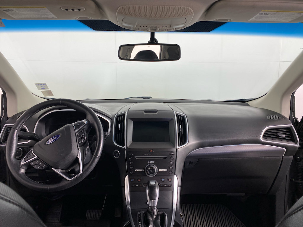 Used 2016 Ford Edge Titanium w/ Equipment Group 301A AWD/4WD image 18