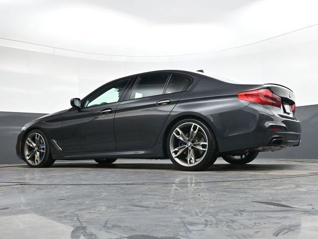 Used 2018 BMW M550i xDrive image 33