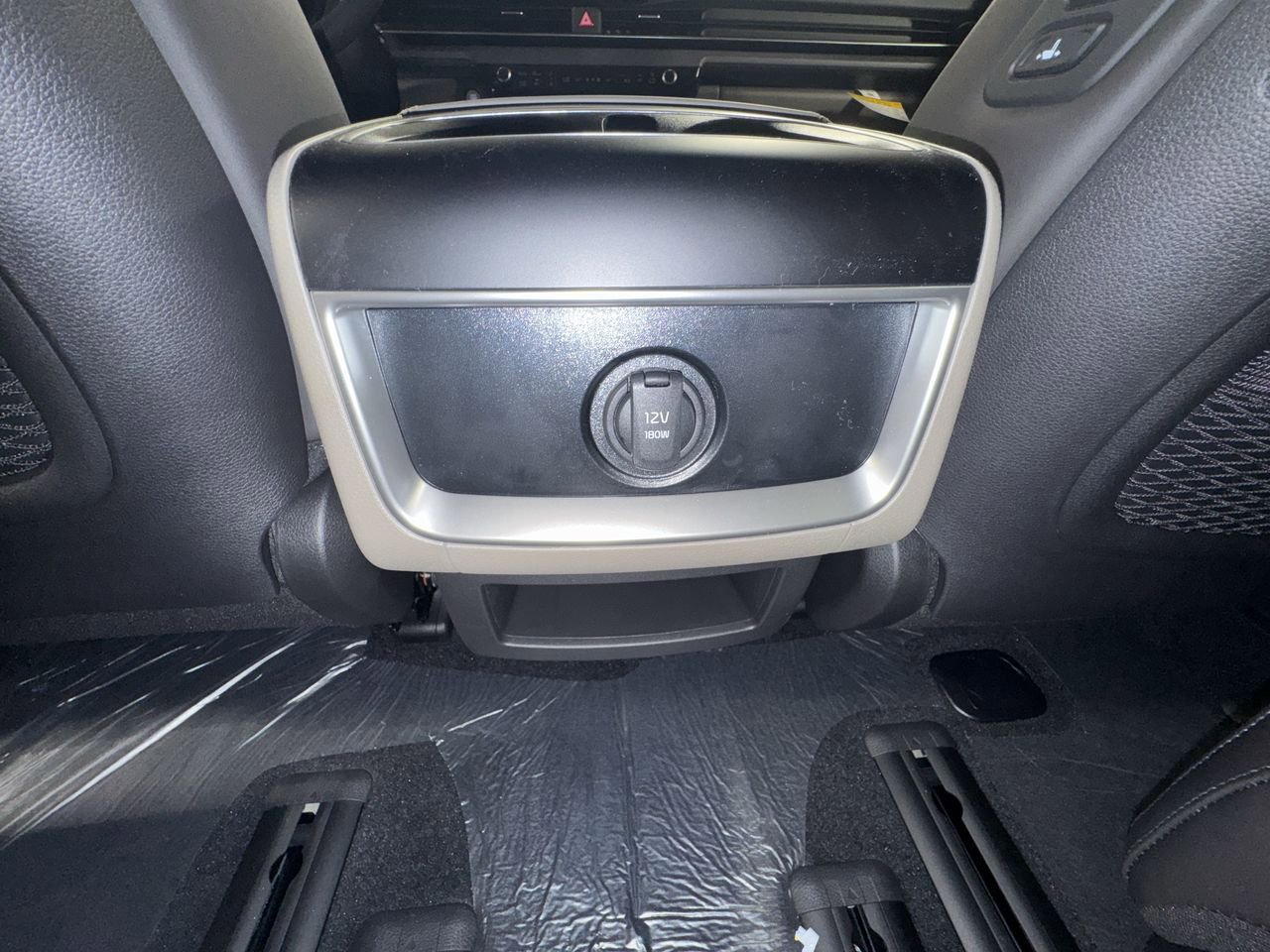 New 2026 Kia Carnival EX image 28