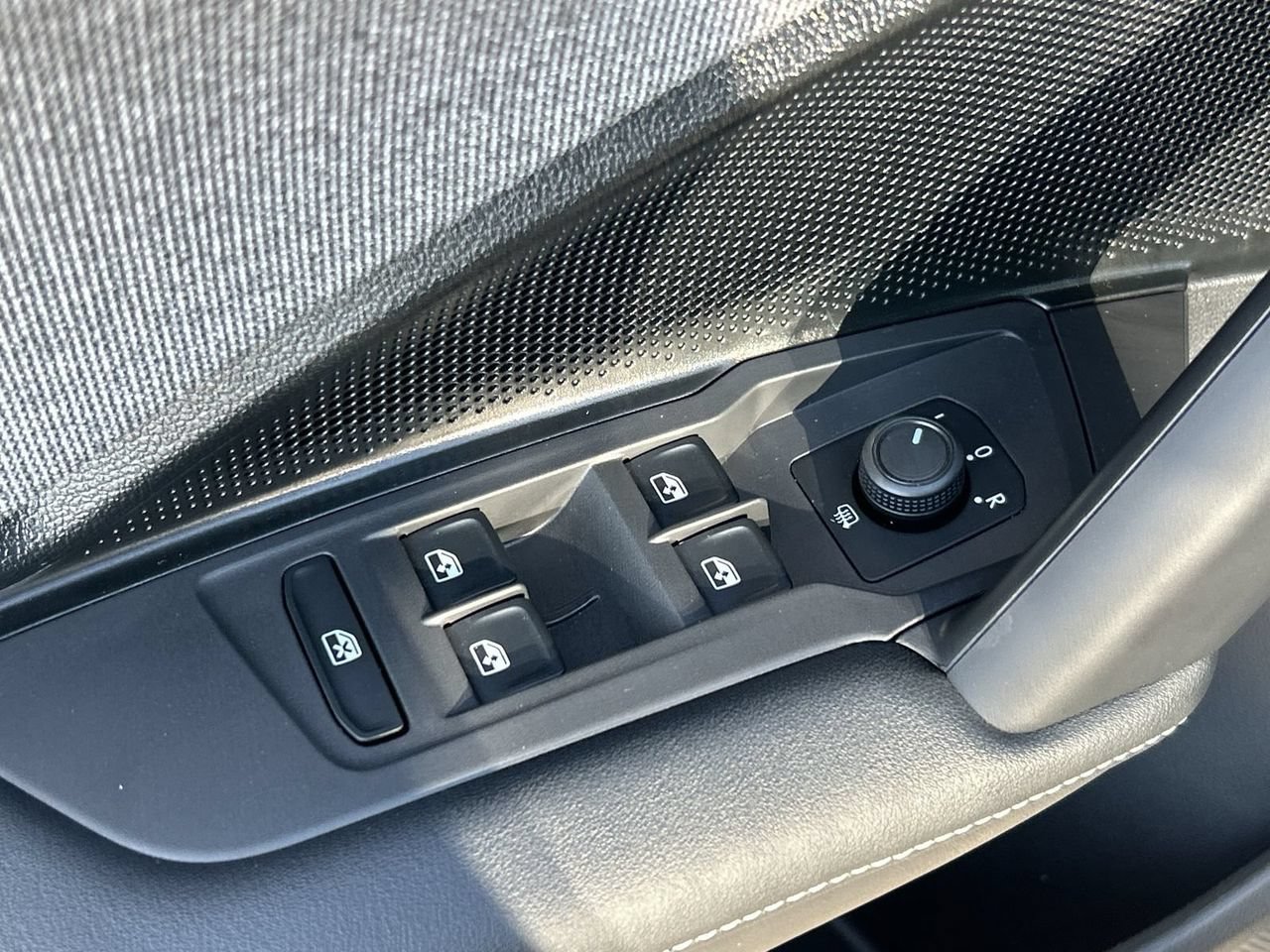Certified 2026 Volkswagen Tiguan S FWD image 17