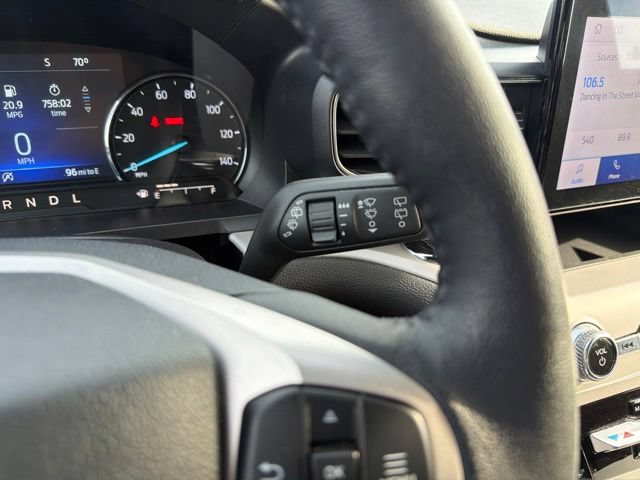 Used 2024 Ford Explorer XLT w/ Equipment Group 202A AWD/4WD image 32