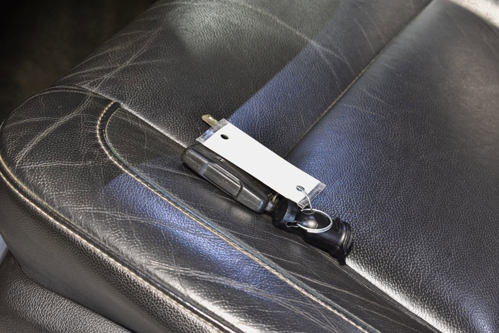 Used 2018 Chevrolet Silverado 1500 LT w/ Redline Edition image 38