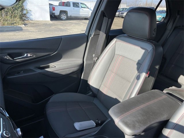 Used 2023 Chevrolet Equinox RS image 23