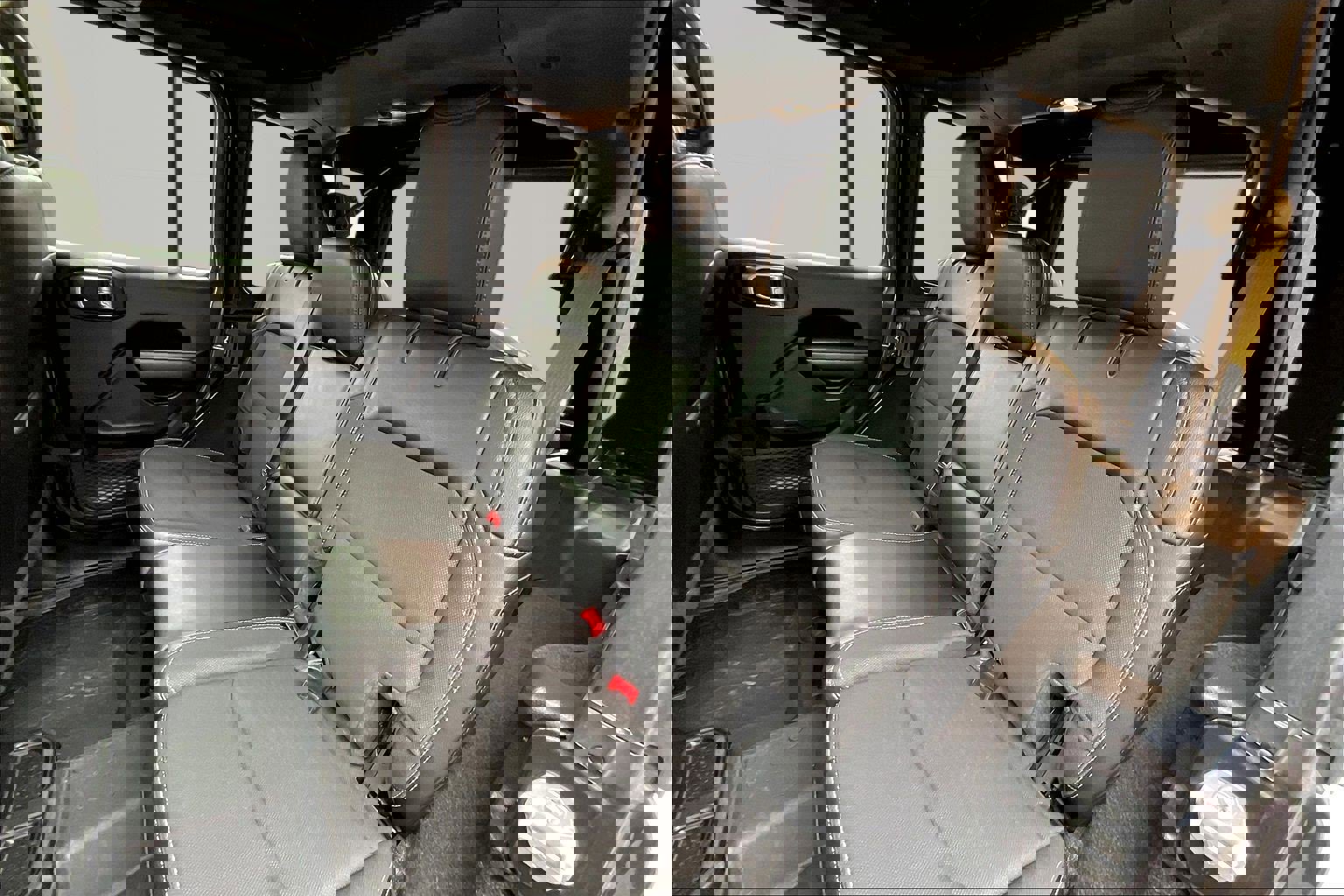 Used 2020 Jeep Wrangler Unlimited Sport image 23