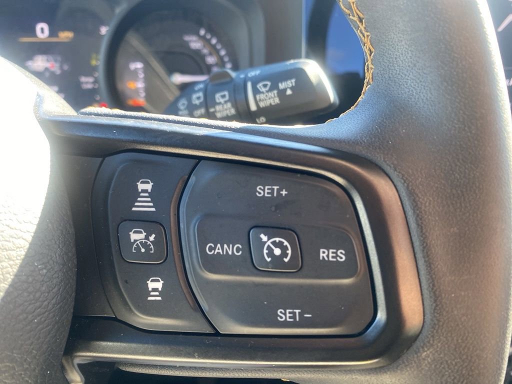 Used 2024 Jeep Wrangler Unlimited w/ Convenience Group image 17