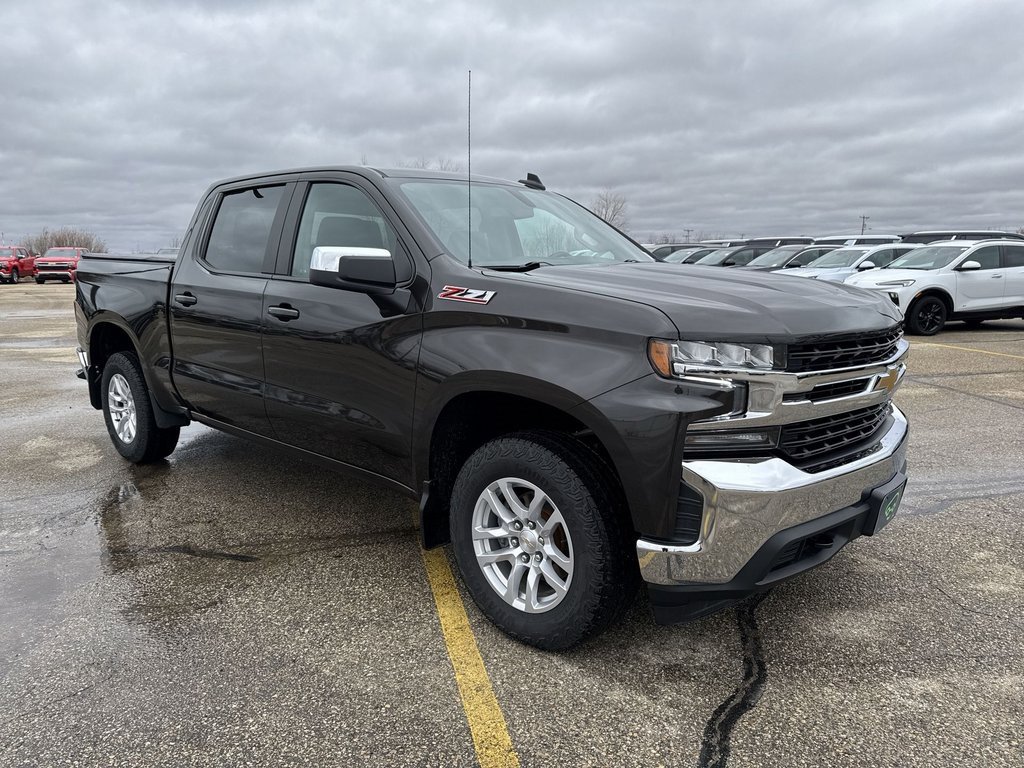 Certified 2022 Chevrolet Silverado 1500 LT w/ Z71 Off-Road Package image 5