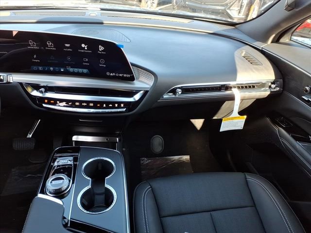 New 2026 Cadillac Lyriq Sport w/ LPO, ONYX Package AWD/4WD image 17