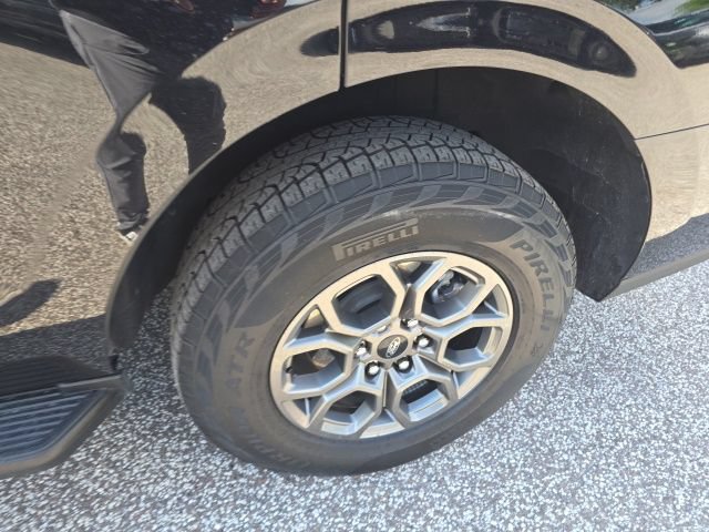 Used 2025 Ford Expedition Active RWD image 7
