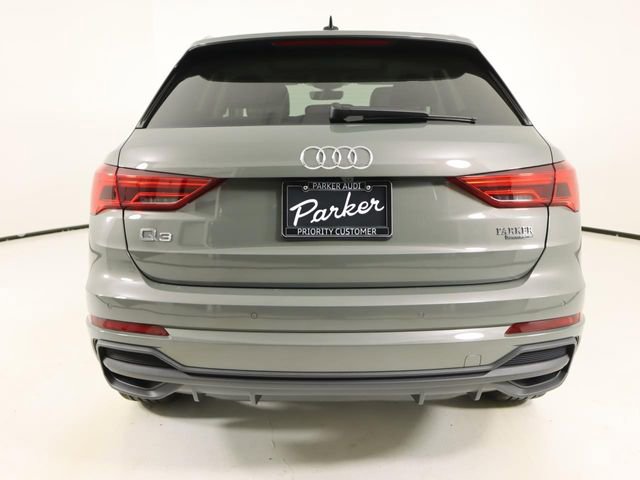 Certified 2025 Audi Q3 2.0T Premium w/ Convenience Package image 4