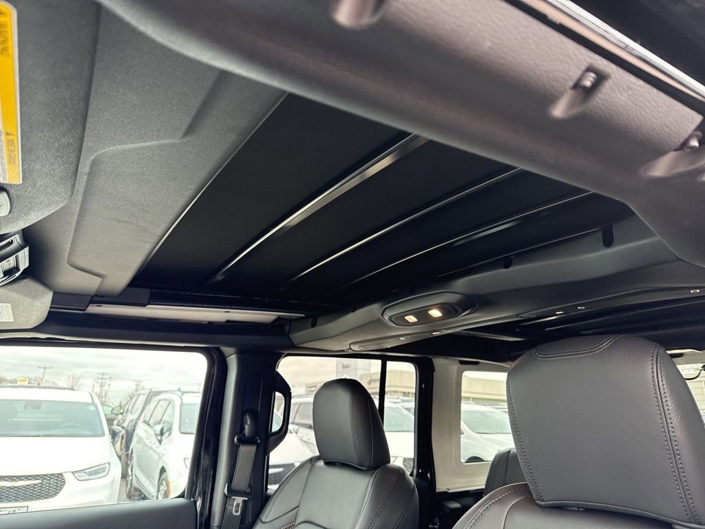 New 2026 Jeep Wrangler Sahara image 18