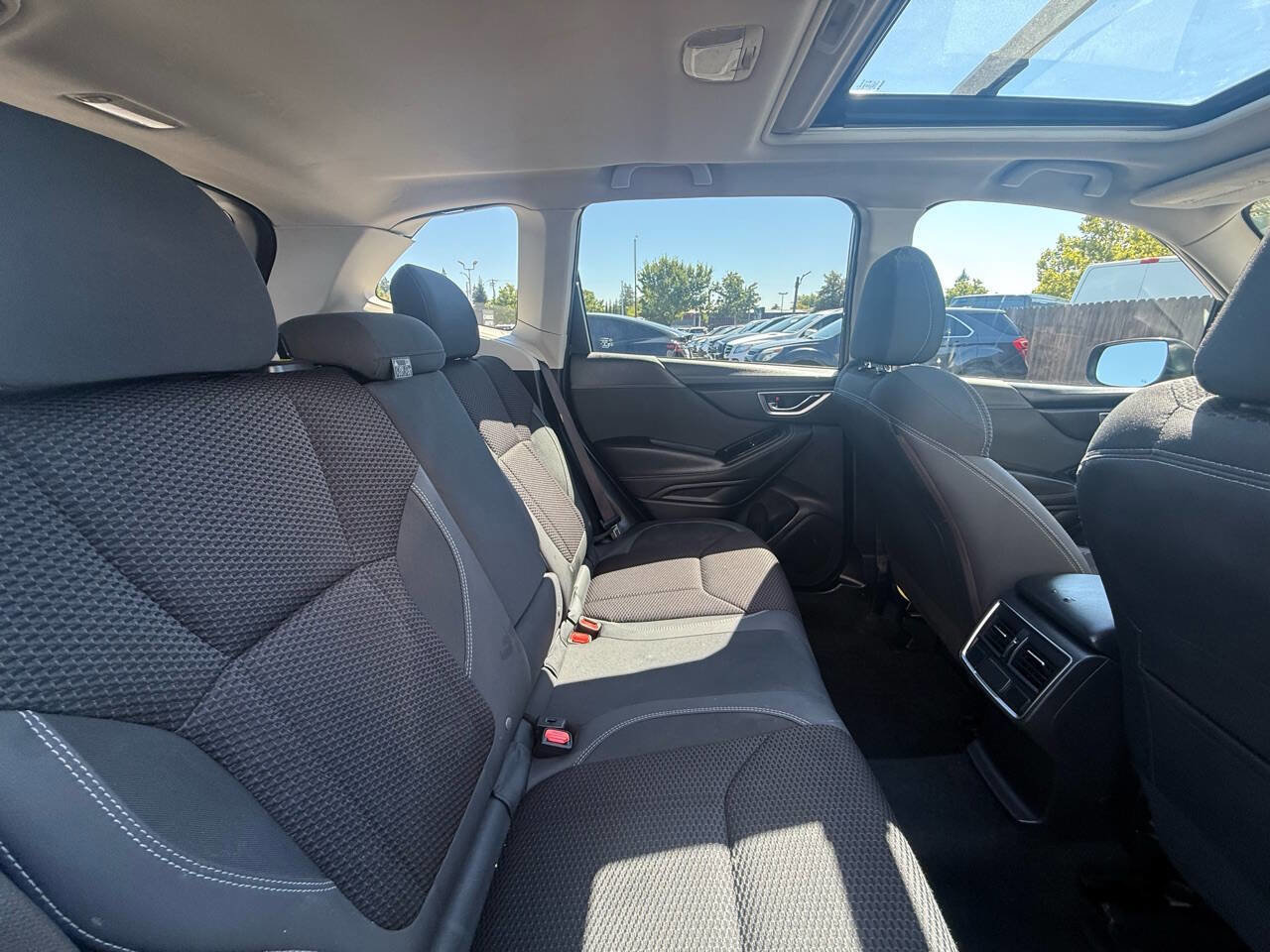 Used 2019 Subaru Forester Premium w/ All-Weather Package image 18