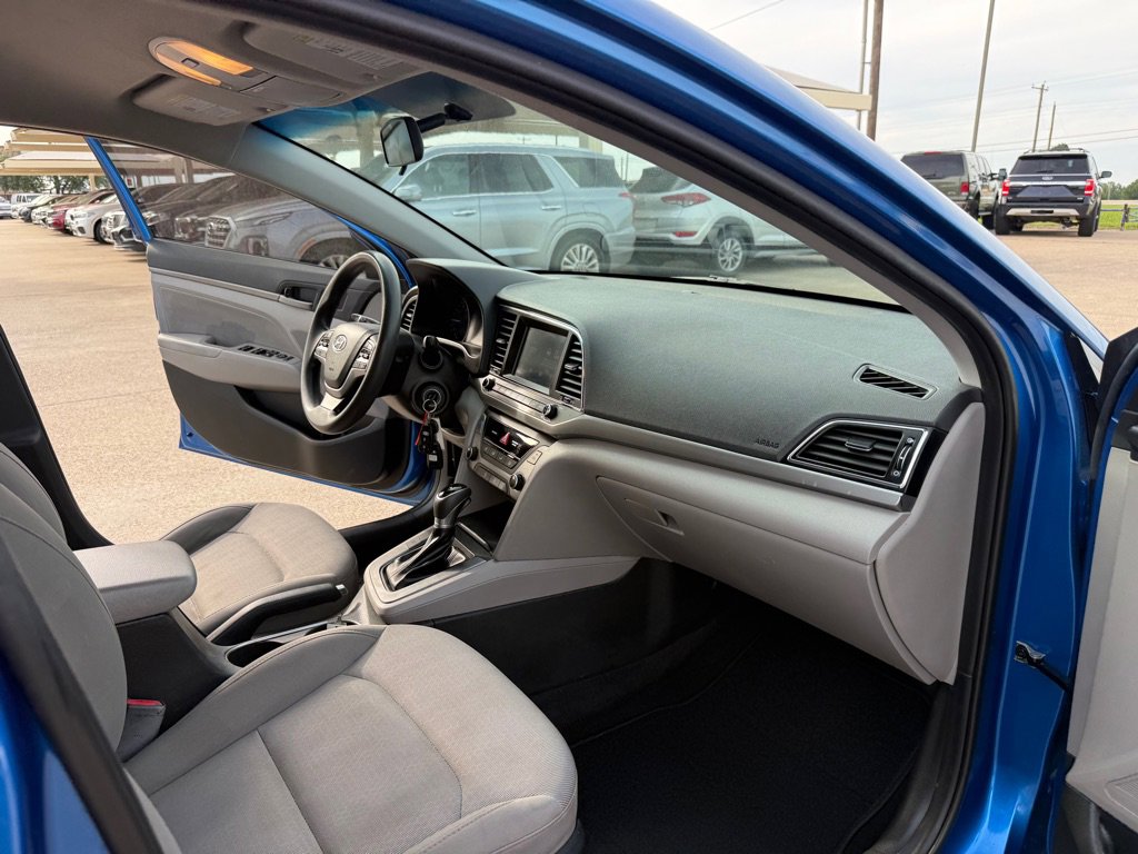 Used 2018 Hyundai Elantra SEL FWD image 13