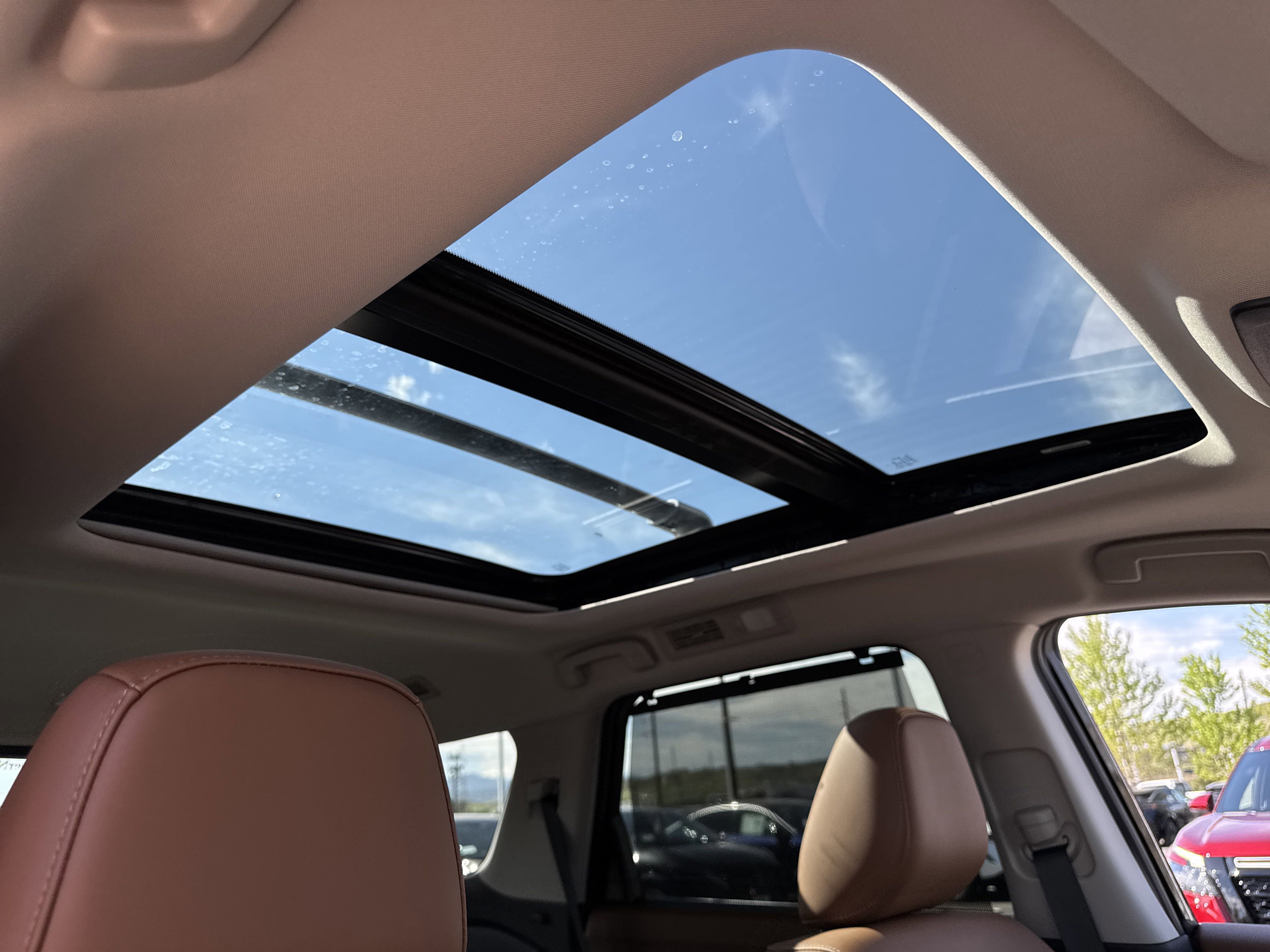 New 2025 Nissan Pathfinder Platinum w/ Cargo Package image 29