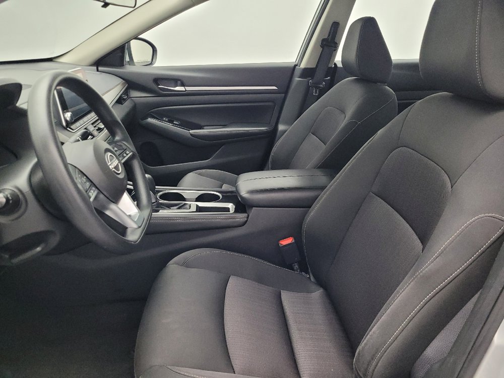 Used 2023 Nissan Altima 2.5 SV image 17