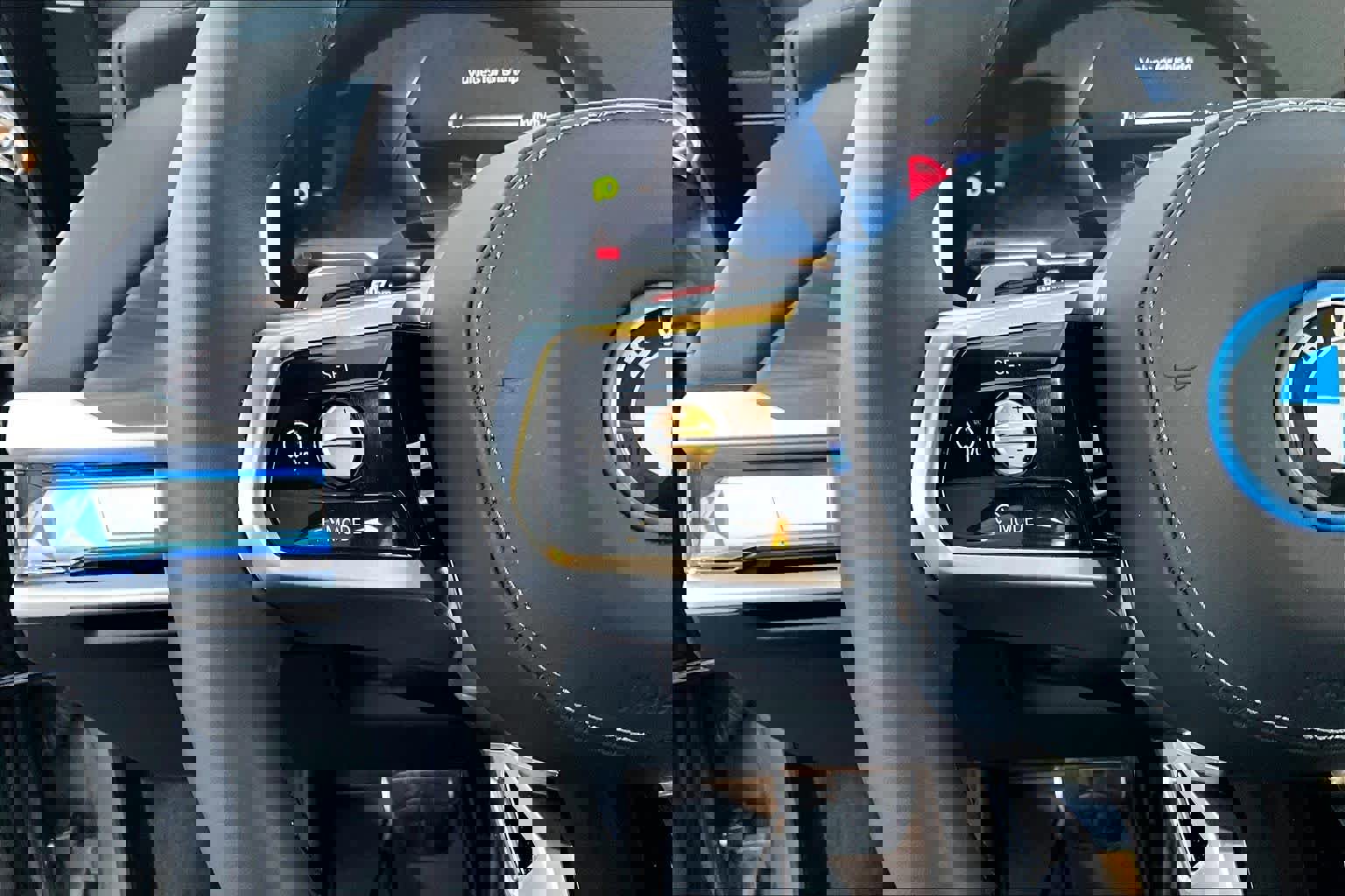 Used 2025 BMW i7 xDrive60 image 22