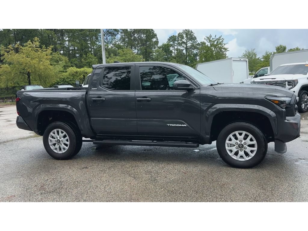 Used 2025 Toyota Tacoma SR5 RWD image 2