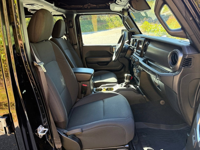 Used 2021 Jeep Wrangler Willys image 19