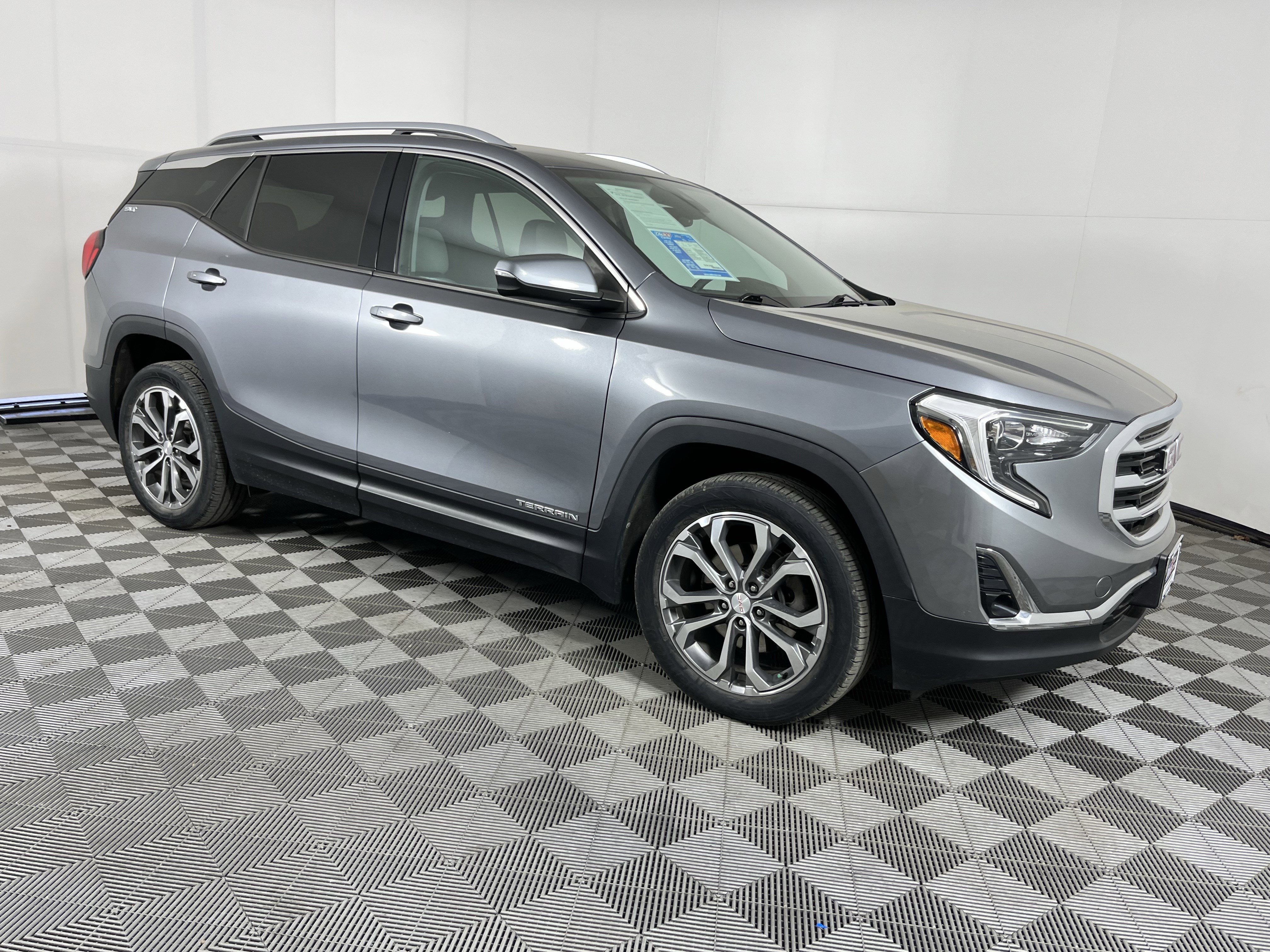 Used 2019 GMC Terrain SLT w/ Preferred Package AWD/4WD image 7