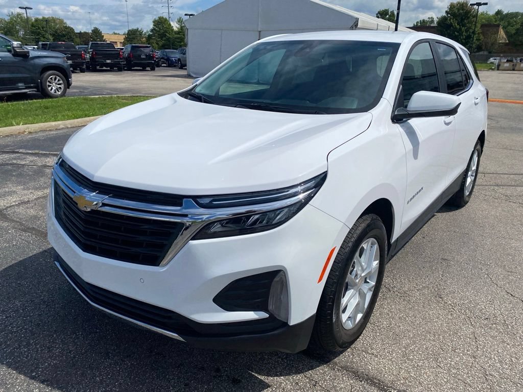 Certified 2024 Chevrolet Equinox LT FWD image 3