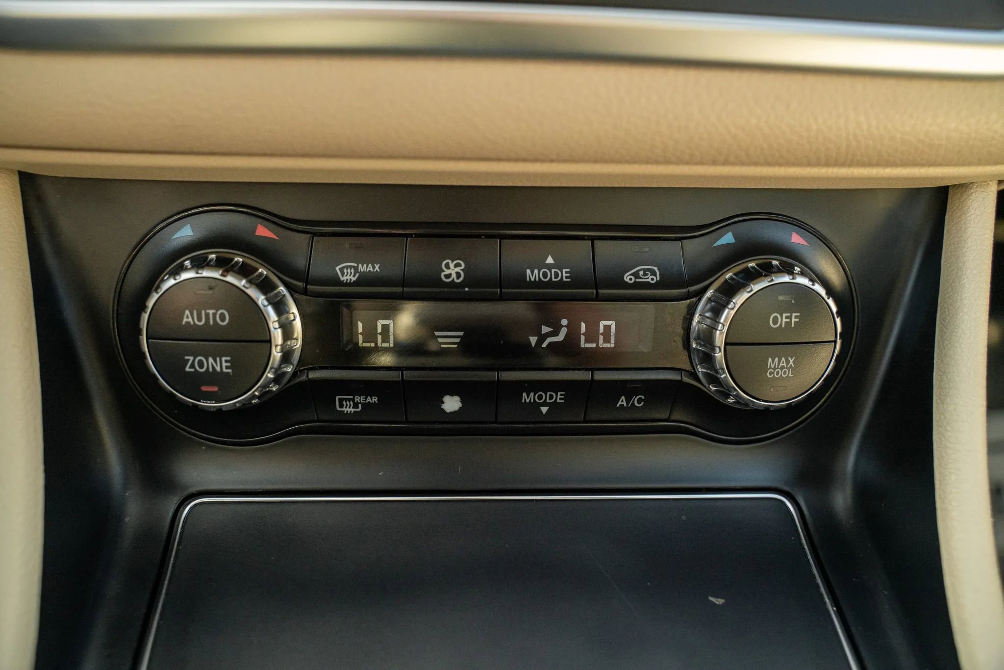 Used 2018 Mercedes-Benz CLA 250 image 23